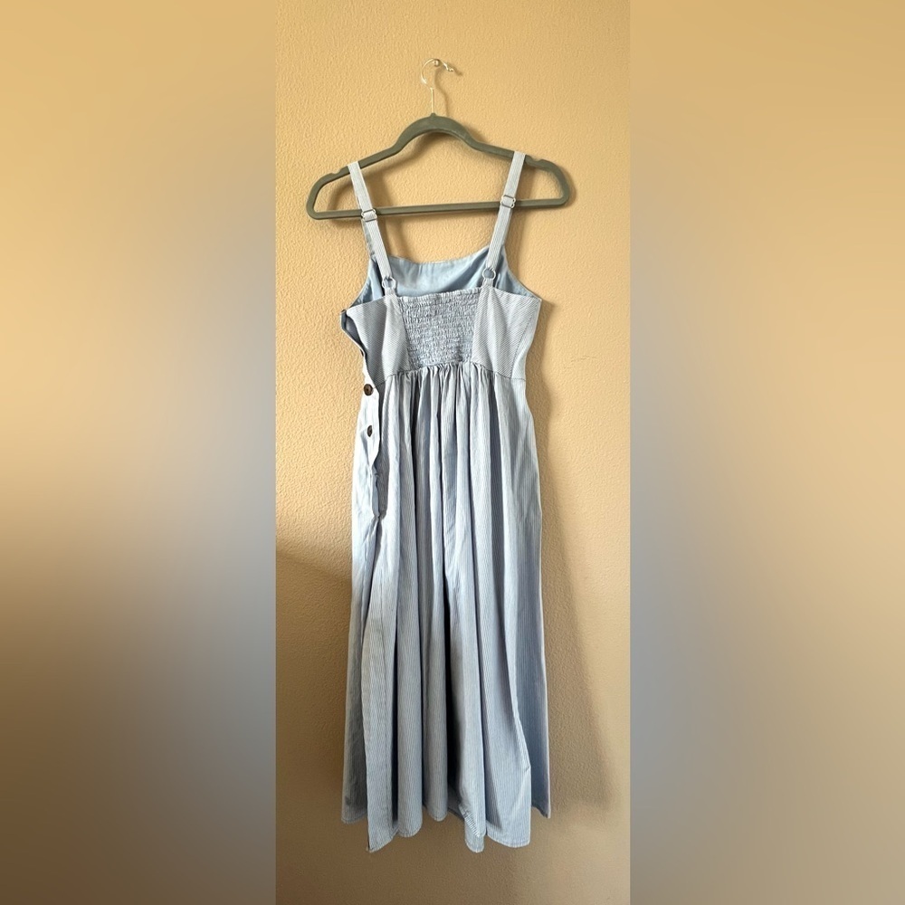 Urban Outfitters Kaye Square Neck Button Down Midi Dress - Picture 10 of 16